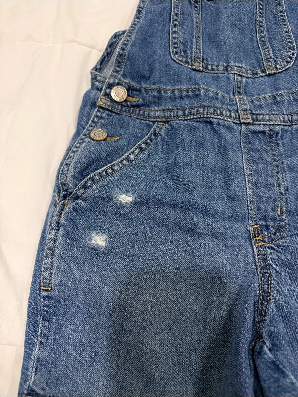 GAP Classic Denim Kids' Short Overalls - Blue size medium equivalent to size 8-9